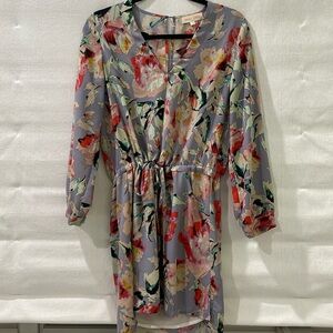 Floral dress with pockets